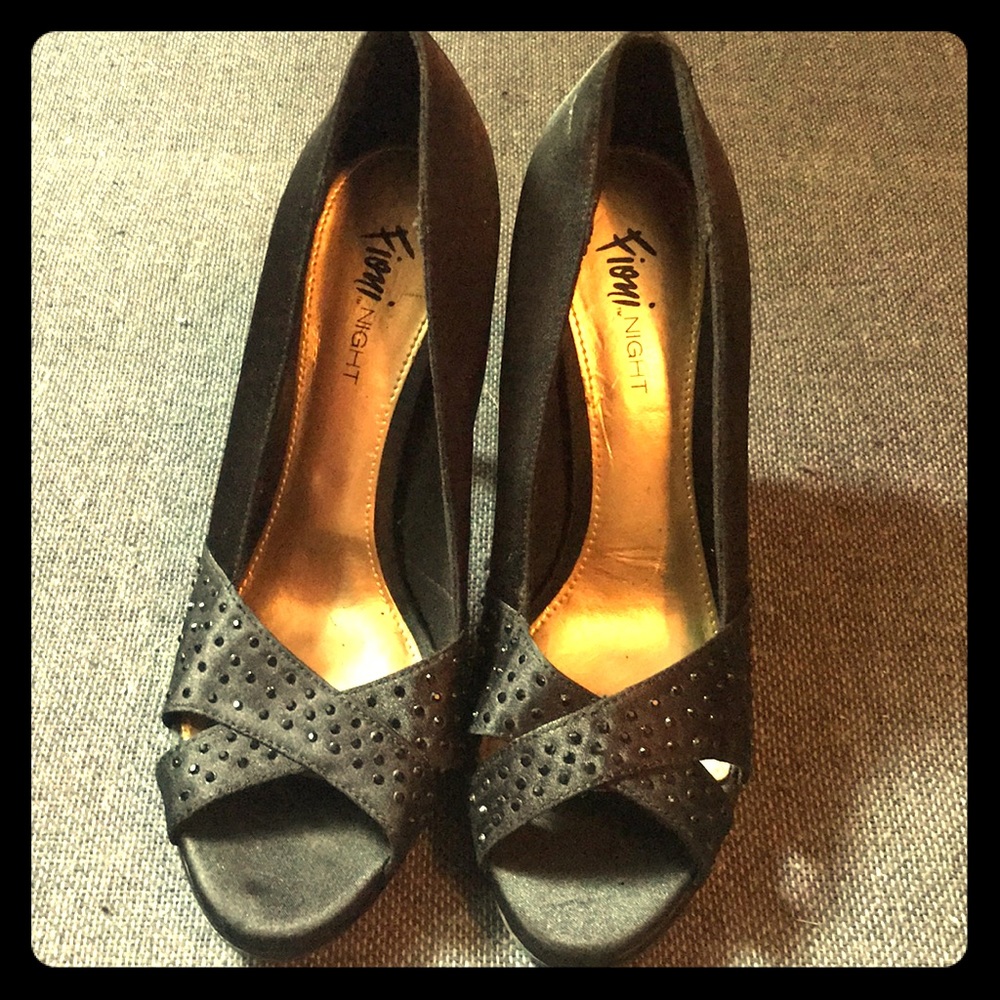 Black Fiona Heels